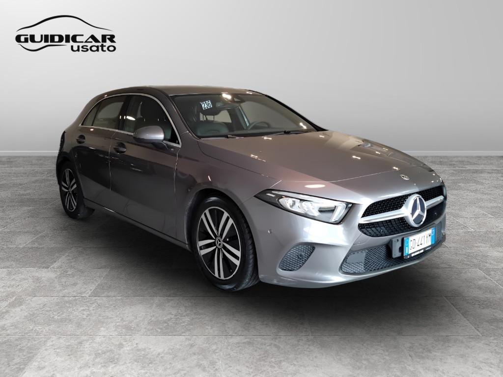 Mercedes-Benz Classe A - W177 2018 - A 180 d Sport auto