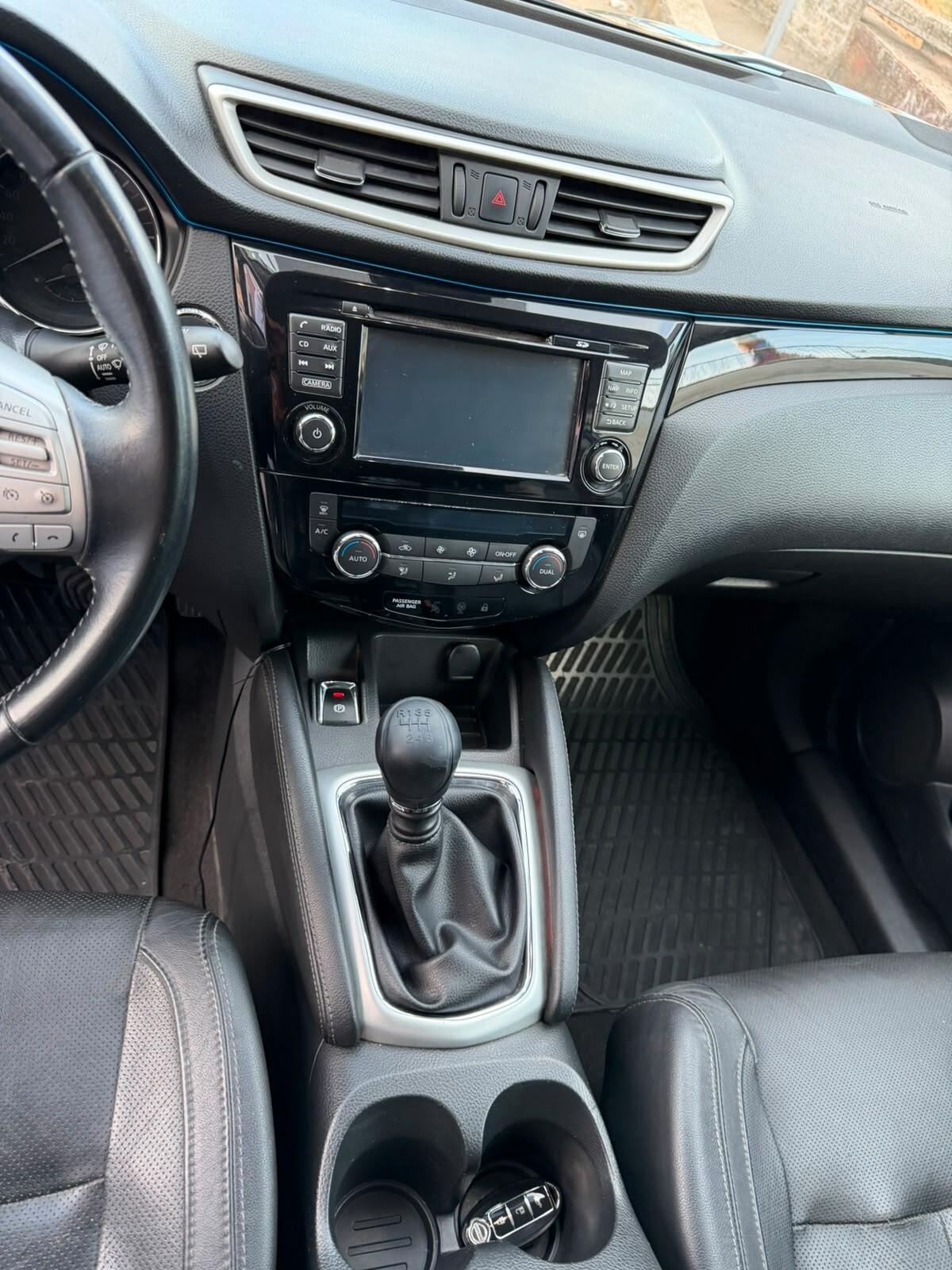 Nissan Qashqai 1.6 dCi 4WD Acenta Premium