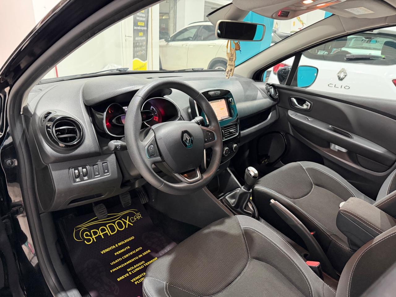 RENAULT CLIO SPORTER 2017 DIESEL