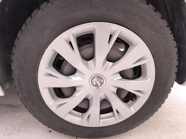 PEUGEOT 208 1.2 puretech Active s&s 82cv 5p neopatentati