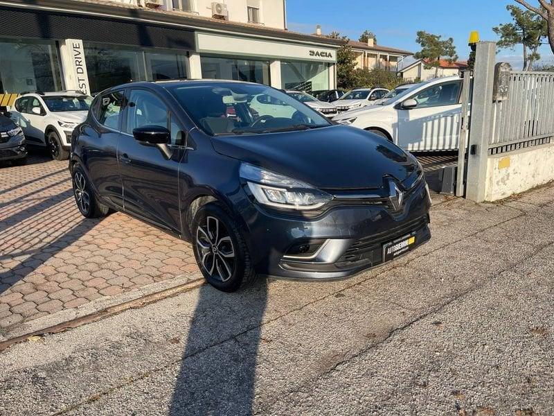 Renault Clio TCe 90 GPL 5 porte Moschino Zen