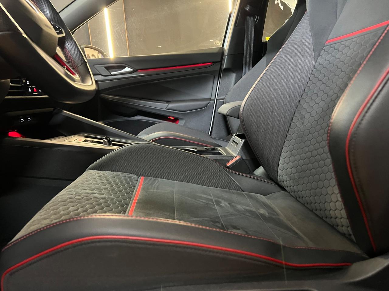 Volkswagen Golf GTI 2.0 TSI DSG Clubsport 45