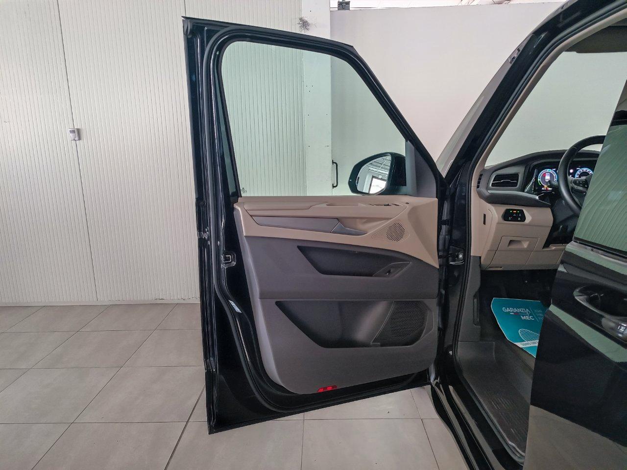 Volkswagen Multivan 1.5 phev Life 4motion 245cv dsg 7p.ti