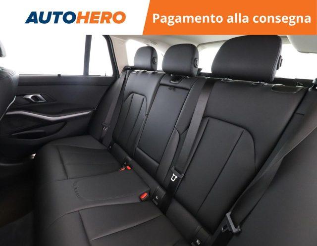 BMW 330 e xDrive Touring Business Advantage