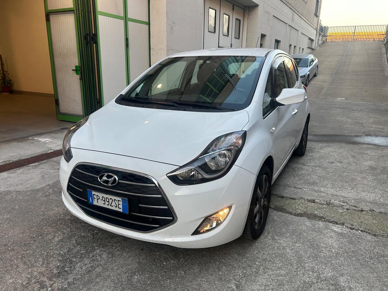 Hyundai iX20 1.4 CRDI 90 CV APP MODE
