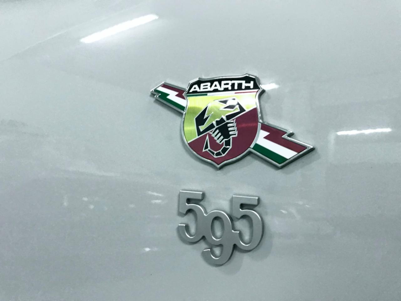 Abarth 595 1.4 Turbo T-Jet 165 CV Pista