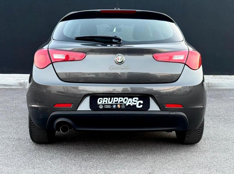 Alfa Romeo Giulietta 1.6 jtdm 105 CV OK NEOPATENTATI