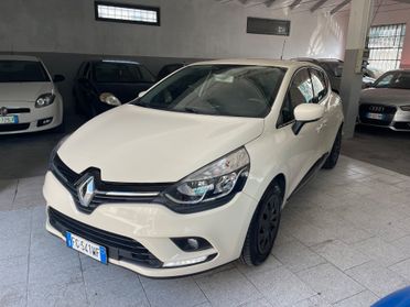 Renault Clio dCi 8V 90CV EDC Start&Stop 5 porte Energy Intens