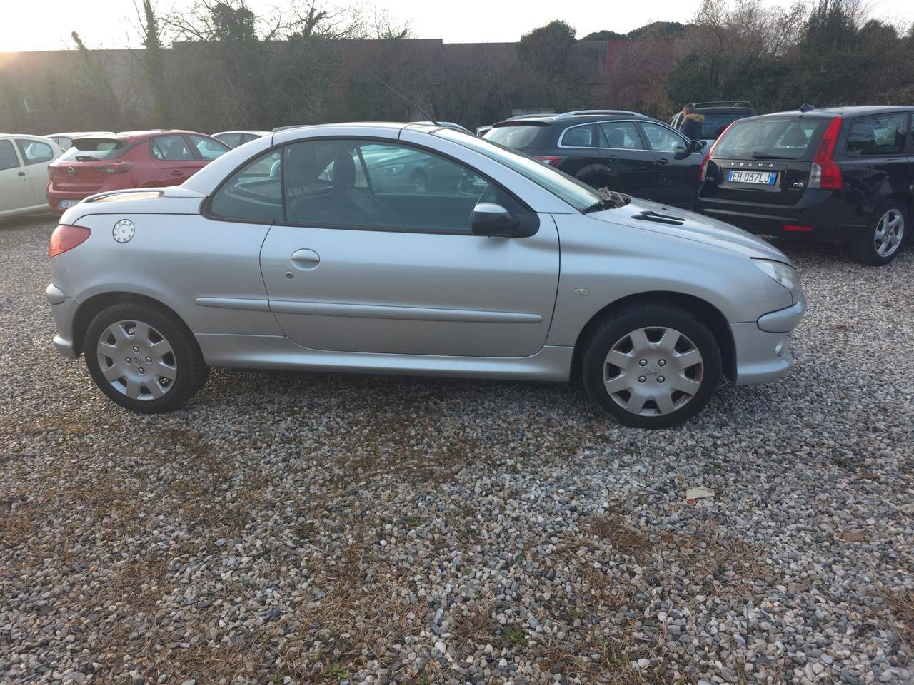 Peugeot 206 1.6 16V CC Enfant Terrible
