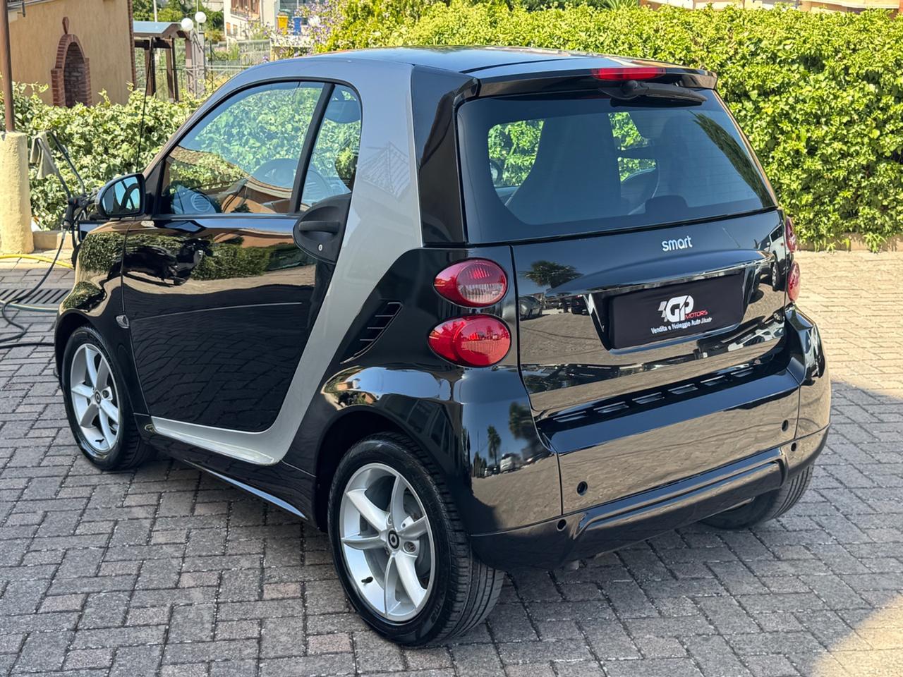 Smart ForTwo 1000 62 kW coupé passion