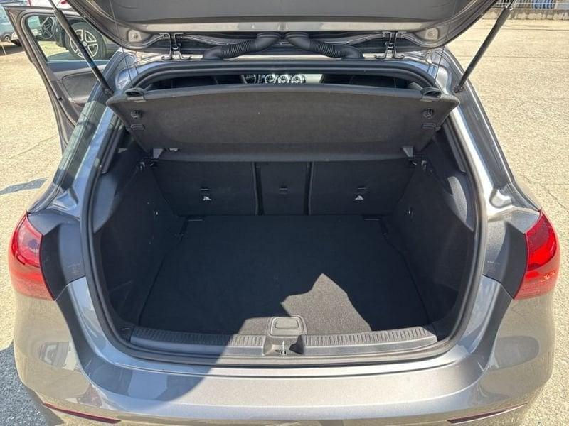 Mercedes-Benz Classe A 180d Automatic AMG Line Advanced Plus