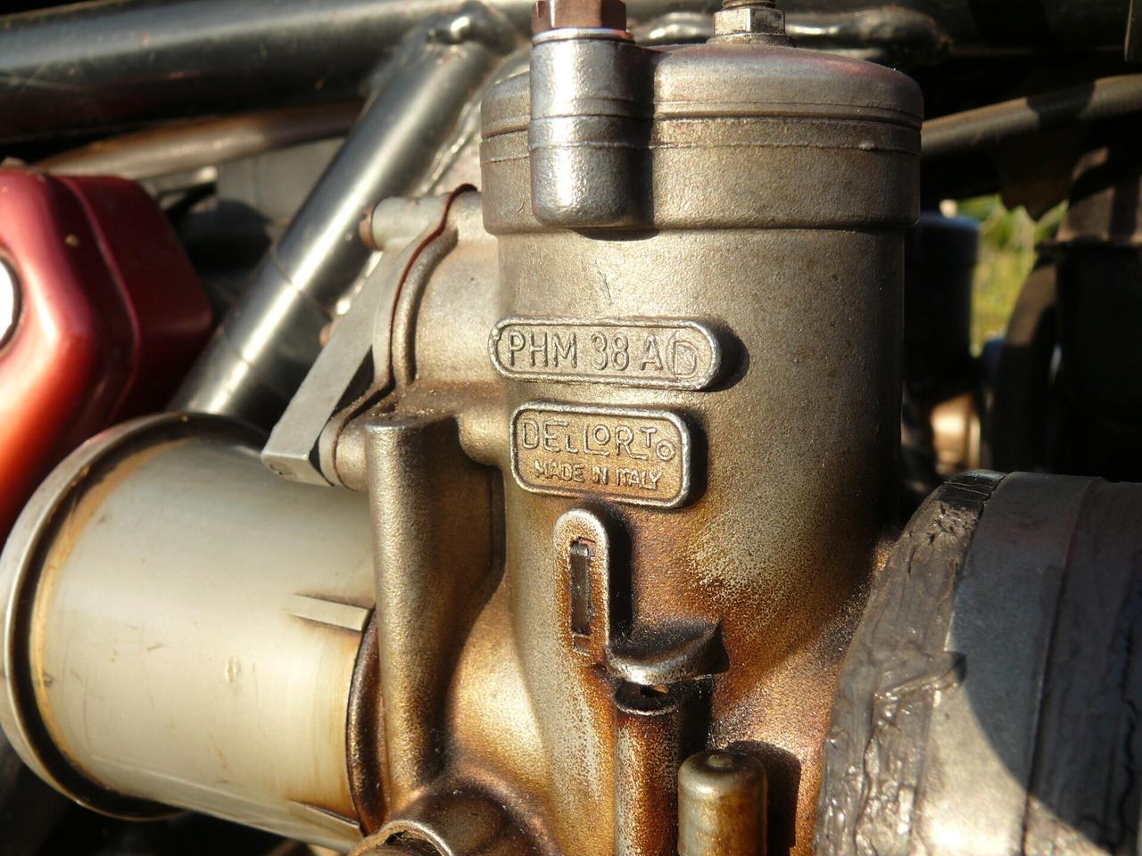 Moto Guzzi V7 SPORT (M1225)