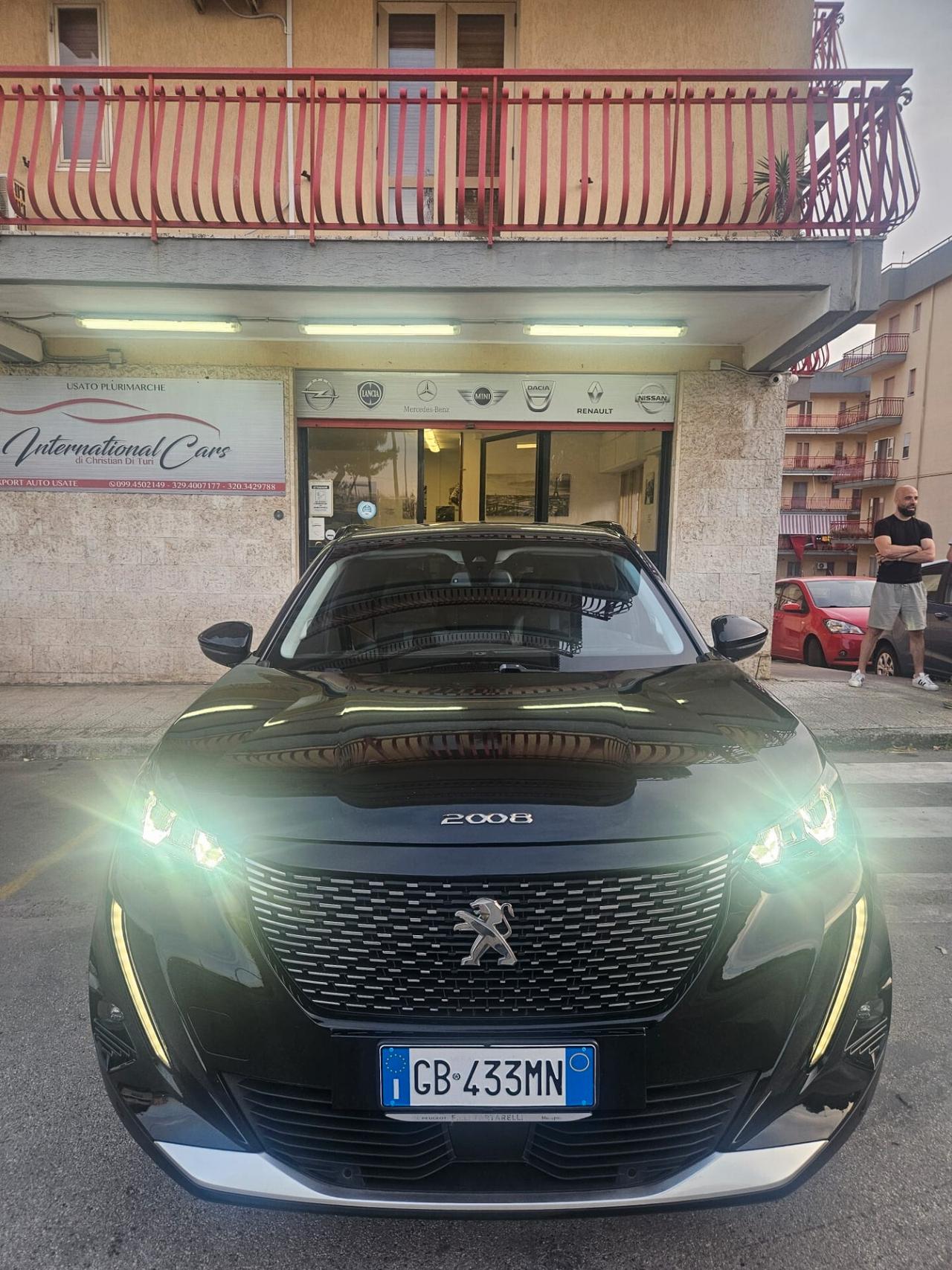 Peugeot 2008 1.5 bluehdi Allure 100cv FULL