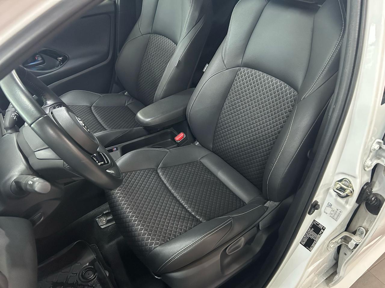 Toyota Yaris 1.5 Hybrid 5 porte Lounge