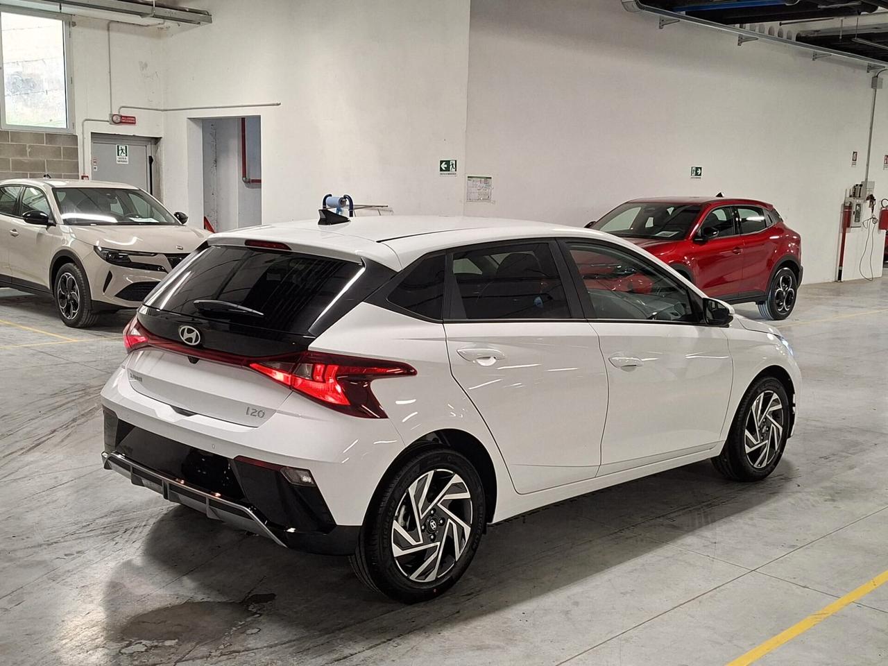 Hyundai i20 1000 T-GDi Connectline DCT Automatica Km. 0