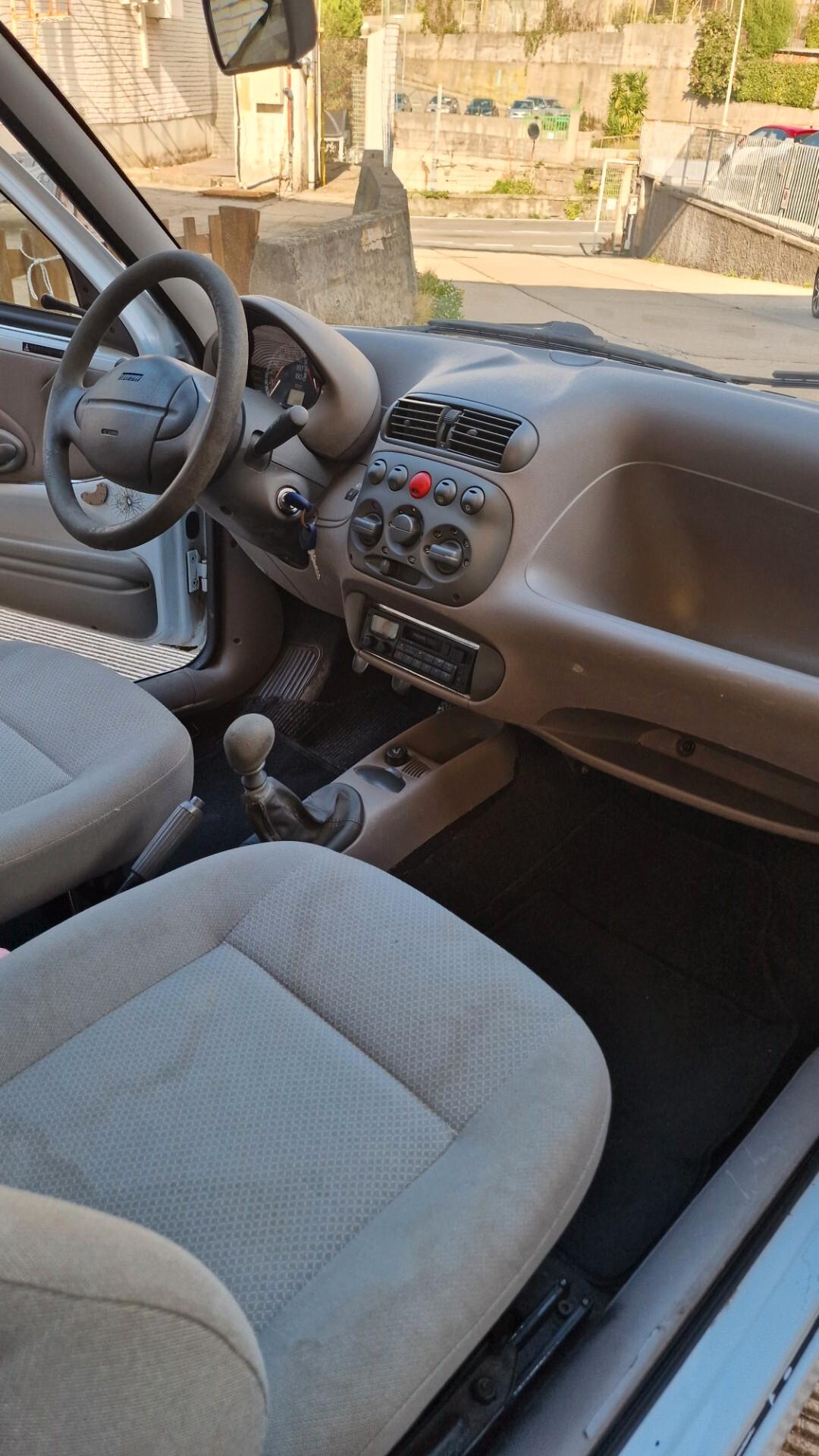 Fiat Seicento 1.1i 4 posti climatizzatore