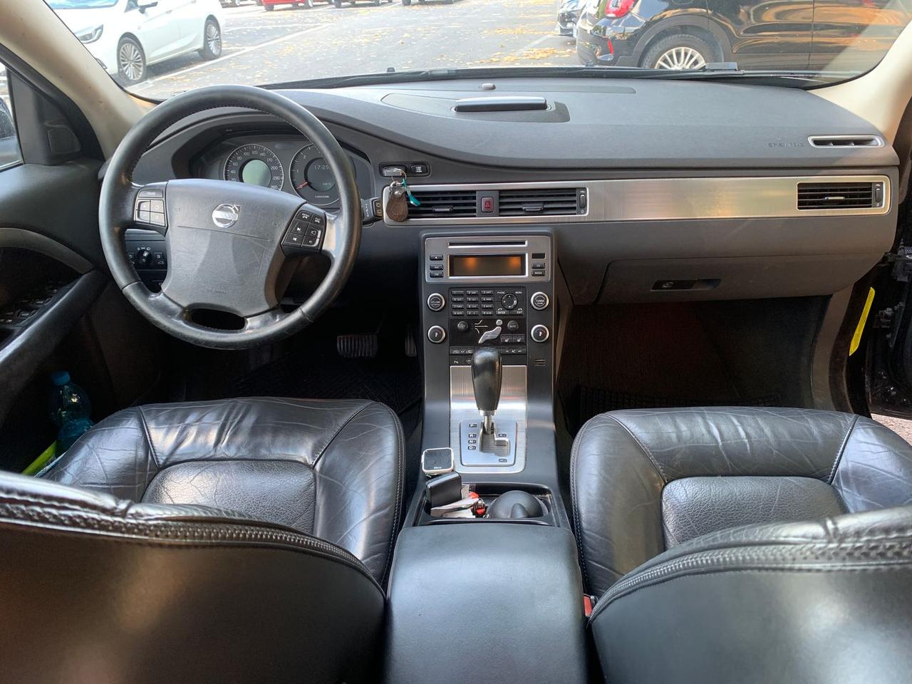 Volvo XC 70 XC70 2.4 D5 Summum #5941