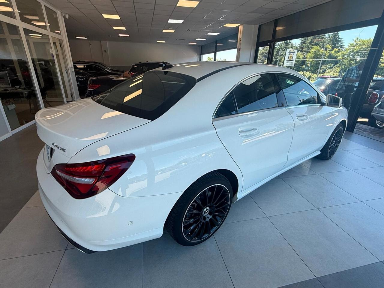 Mercedes-benz CLA 200 d 4Matic Automatic Sport