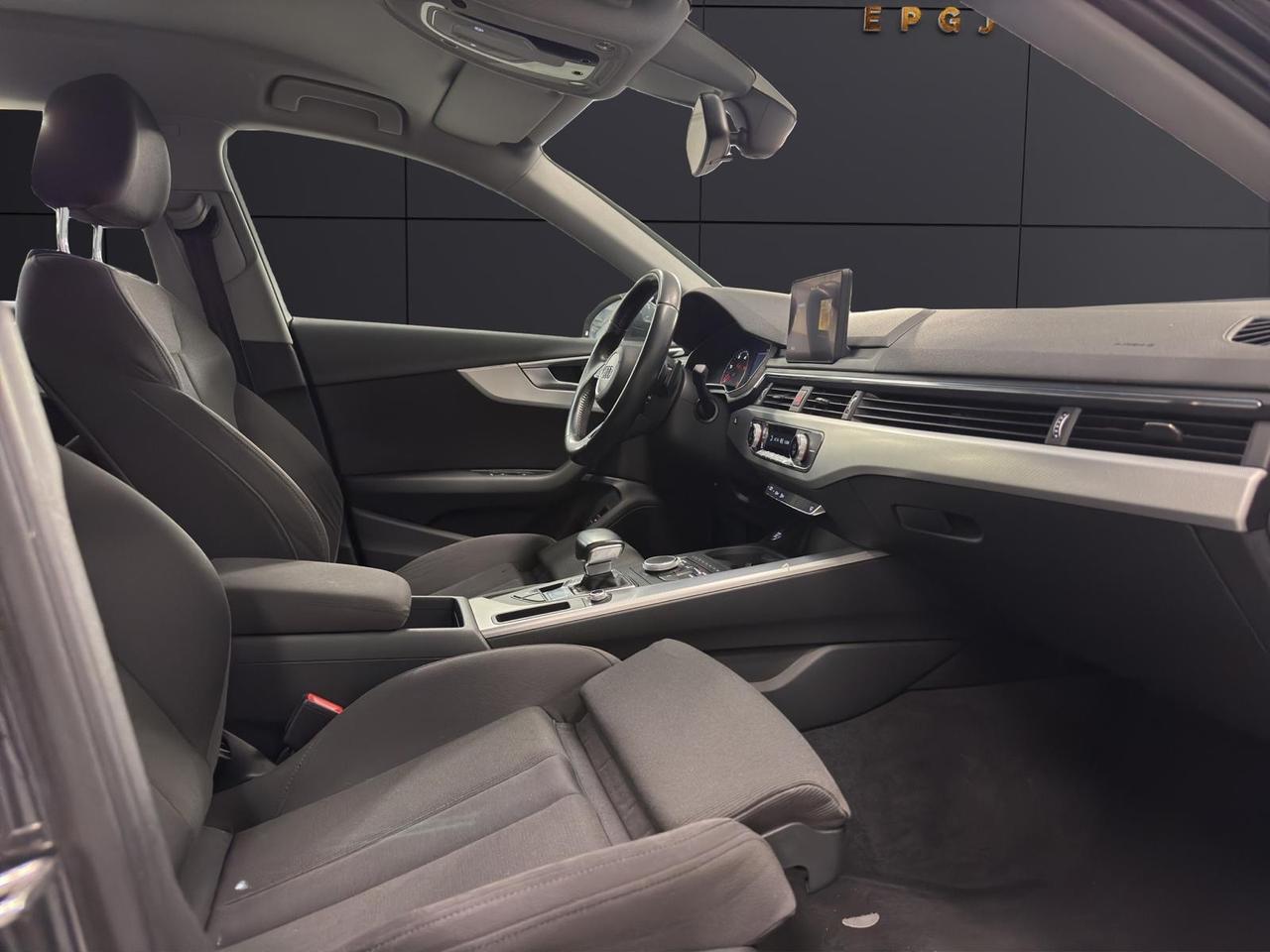 Audi A4 2.0 TDI 150 CV ultra S tronic Sport