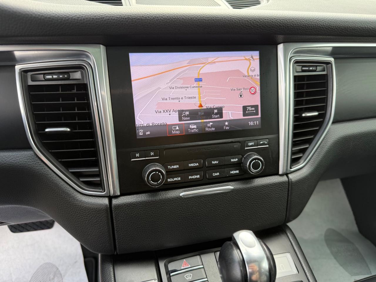 Porsche Macan 2.0 PDK 252CV TETTO APRIBILE.SOSPENSIONI PNE