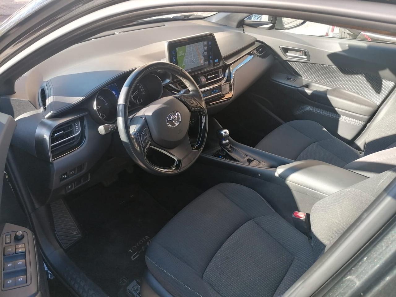 Toyota C-HR Hybrid Business NO OBBL. FINANZ.