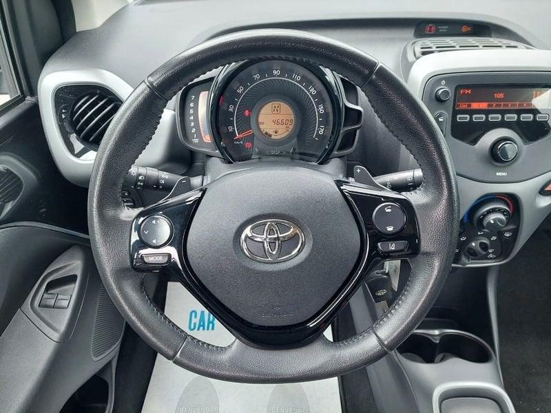 Toyota Aygo 1.0 VVT-i x-cool MMT