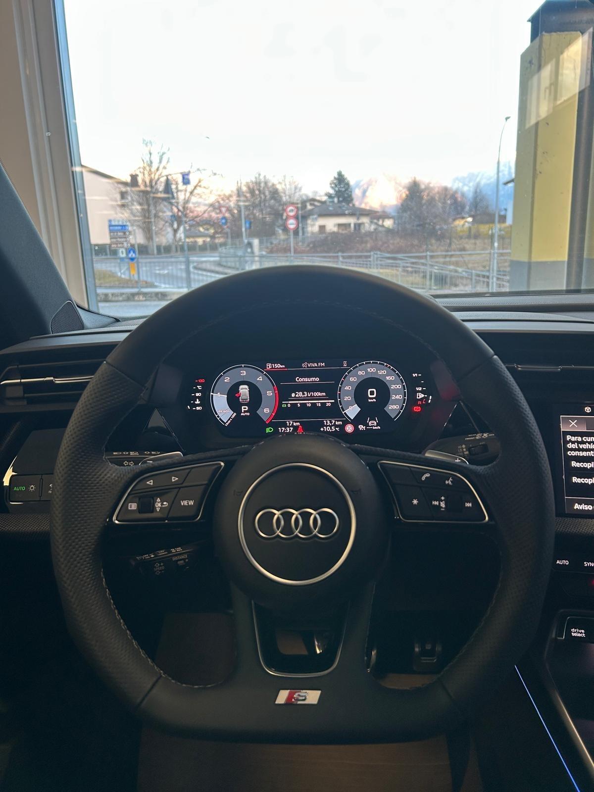 Audi A3 allstreet 35 TDI S tronic Identity Contrast