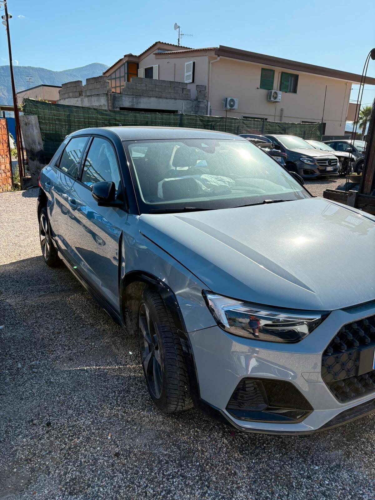 Audi A1 allstreet 30 TFSI S tronic Identity Contrast