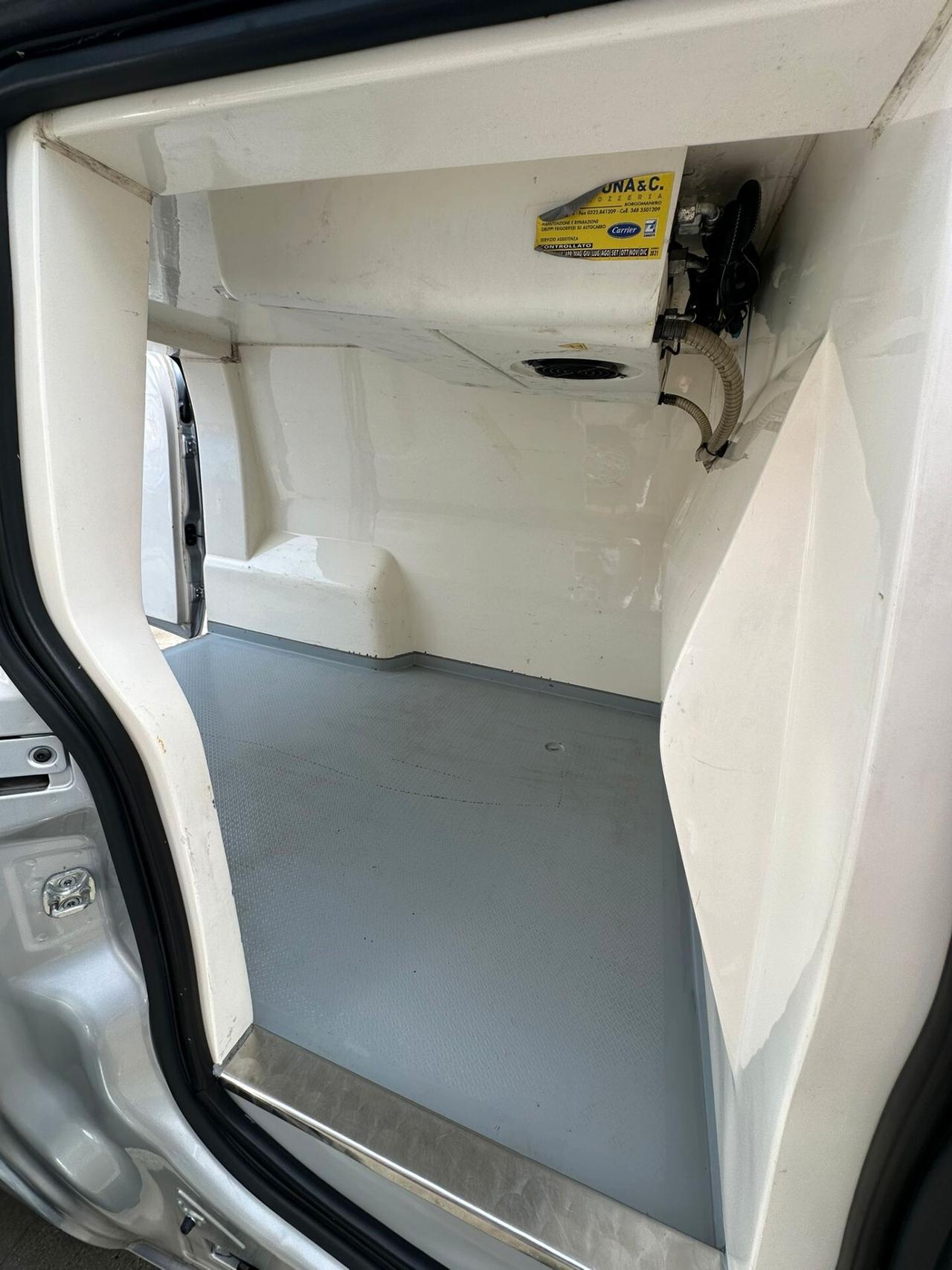 FIAT DOBLO' MAXI ISOTERMICO CON FRIGO