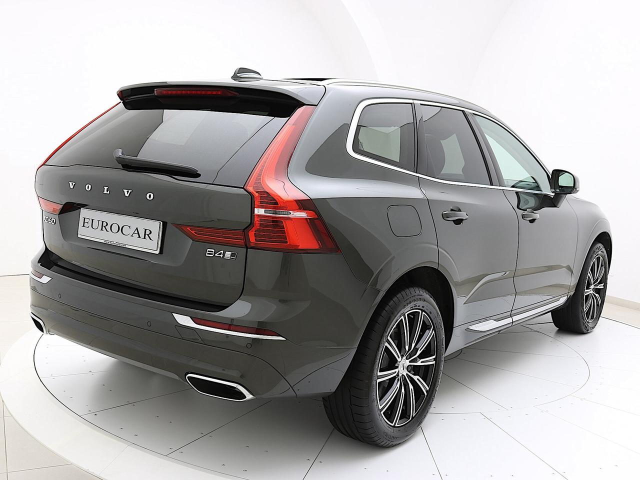 Volvo XC60 2.0 b4 Inscription AWD TETTO APRIBILE