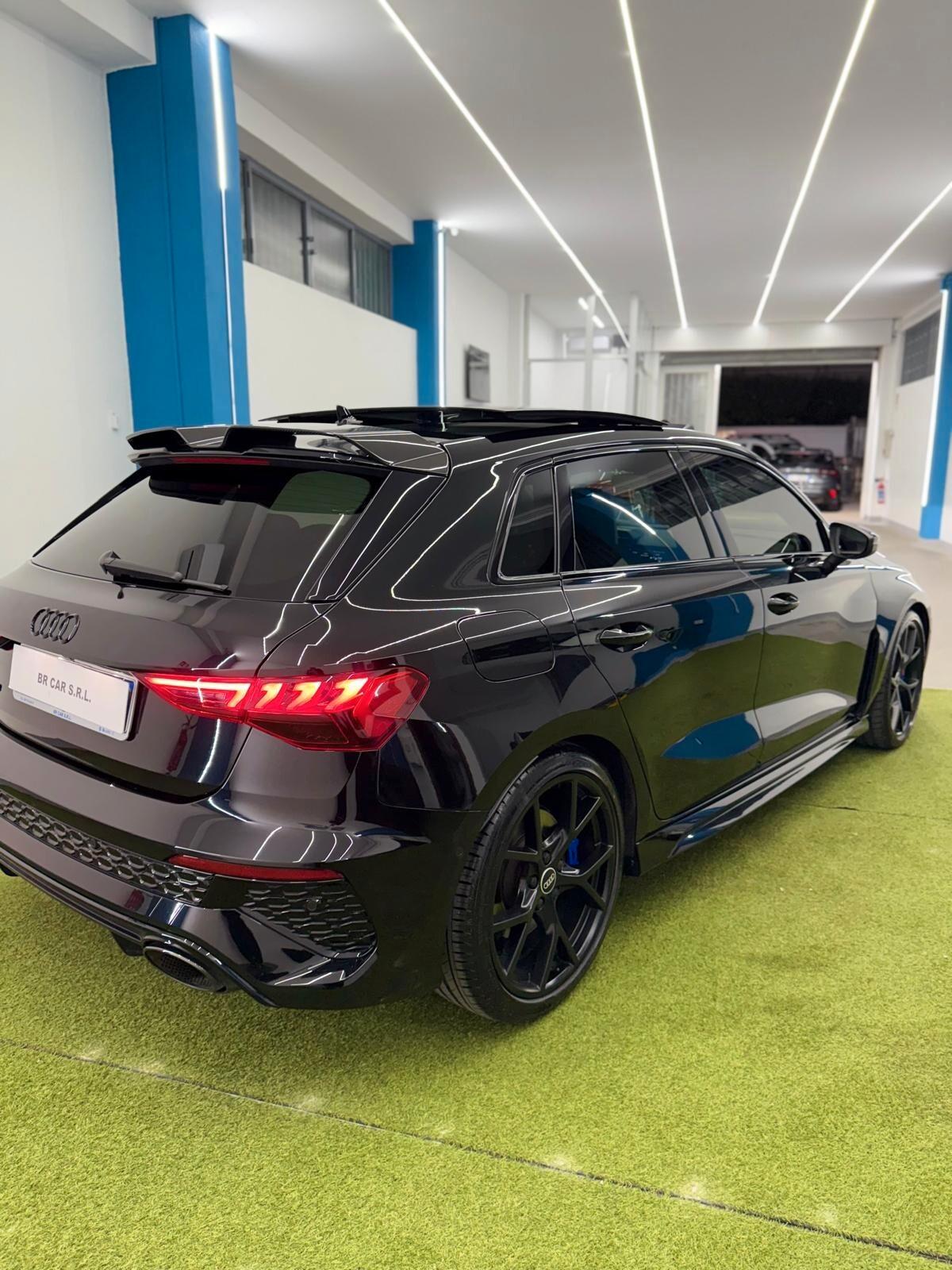 Audi A3 RS 3 SPB TFSI quattro S tronic