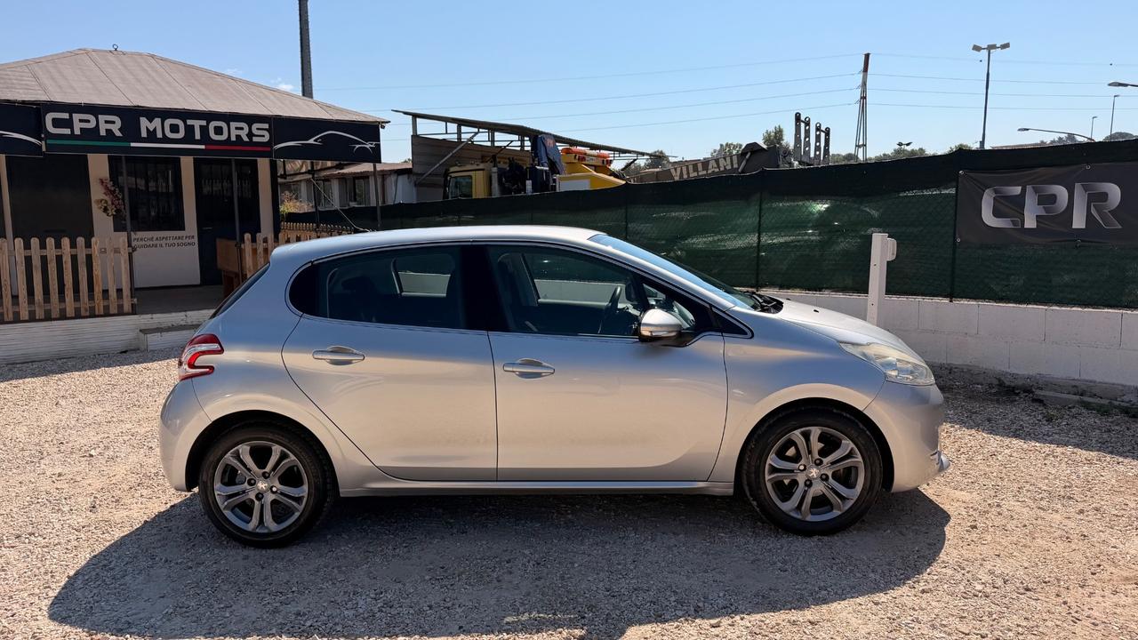 Peugeot 208 PureTech 82 3 porte Active