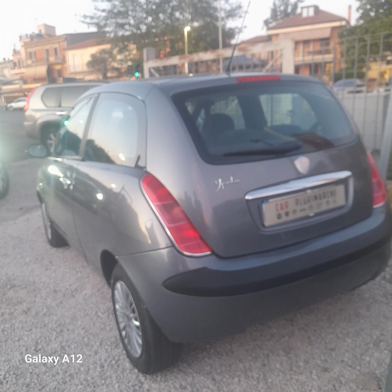 Lancia Ypsilon 1.2 Oro Plus
