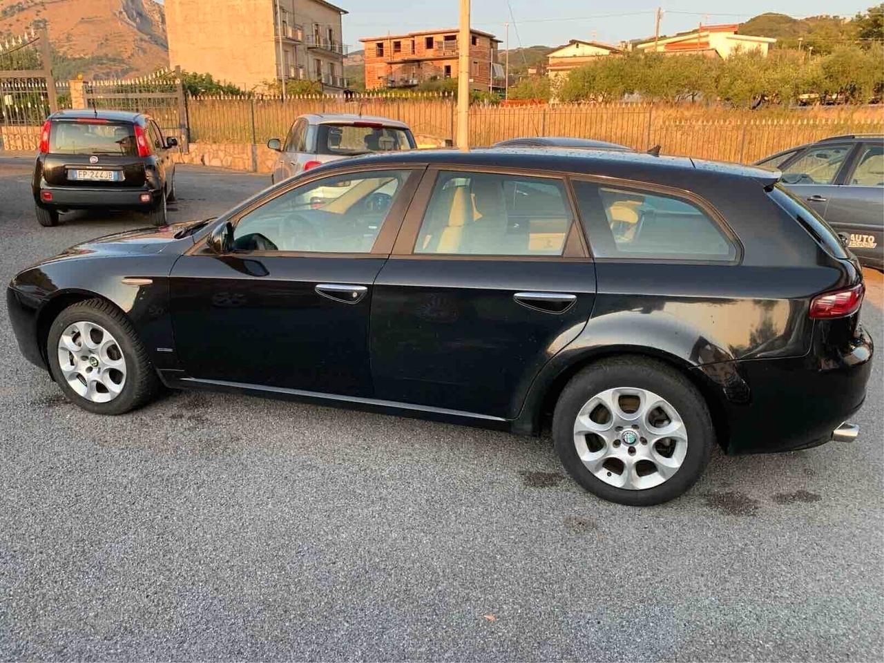 Alfa Romeo 159 1.9 JTDm Sportwagon