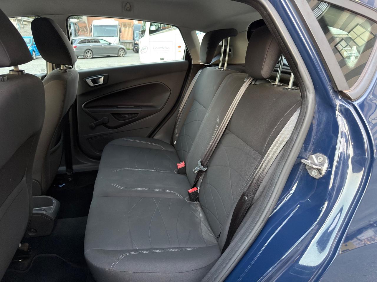 FORD FIESTA 1.5 TDCi 75CV 5 PORTE TITANIUM NEOPATENTATI