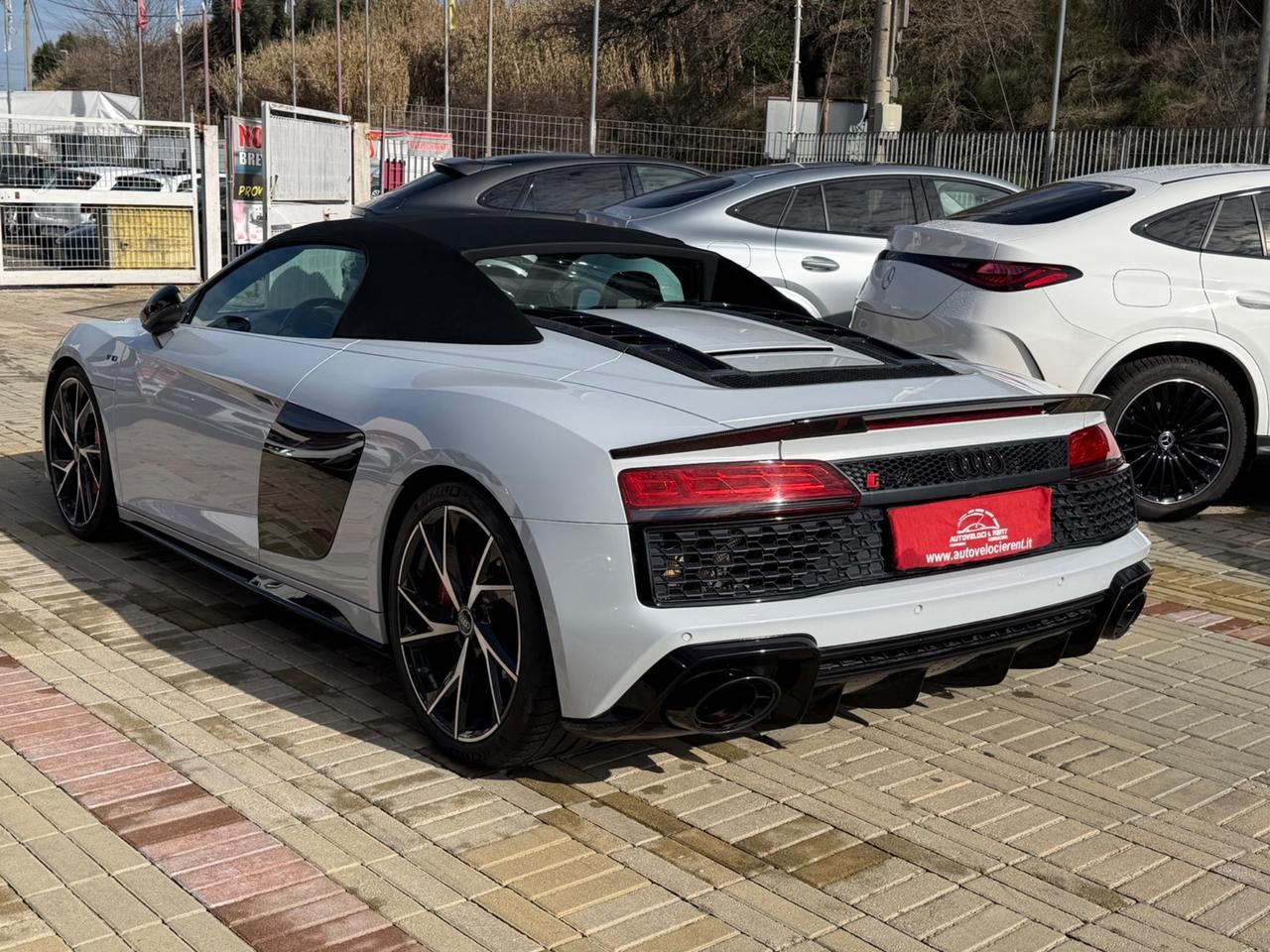 Audi R8 Spyder V10 quattro S tronic performance
