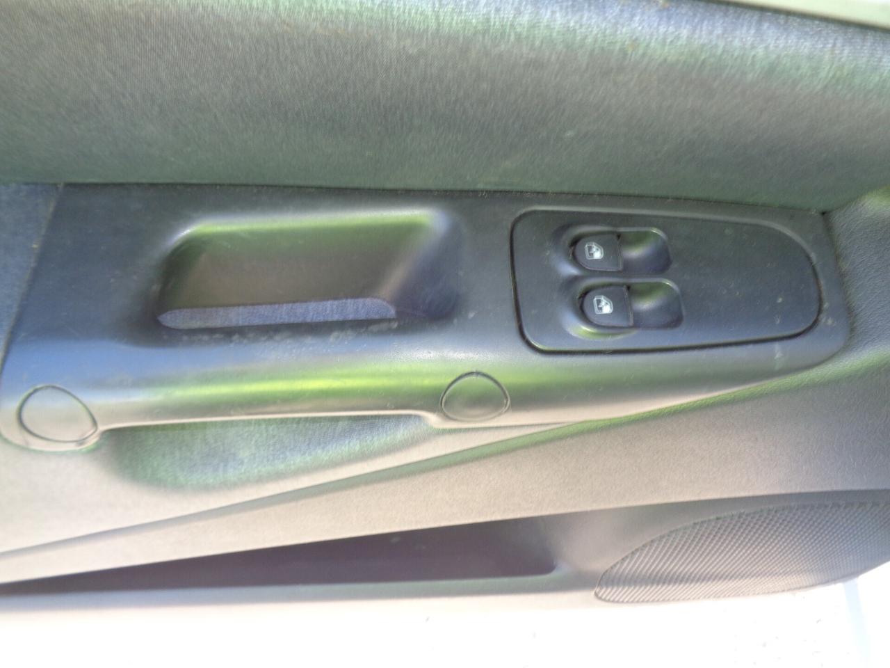 Lancia Ypsilon 1.2 Platino garaz 12 mesi