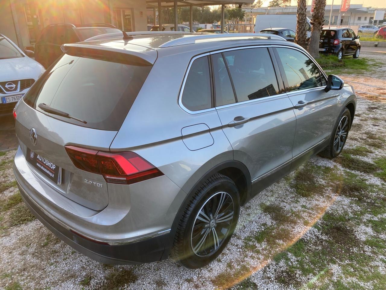 VOLKSWAGEN - Tiguan - 2.0 TDI DSG Executive BMT -