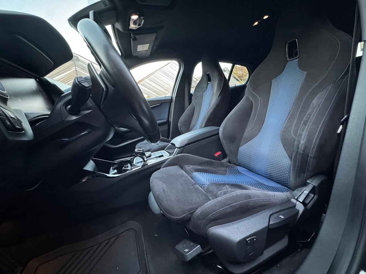 Bmw 118 118d 5p. Msport Cockpit Sedili M