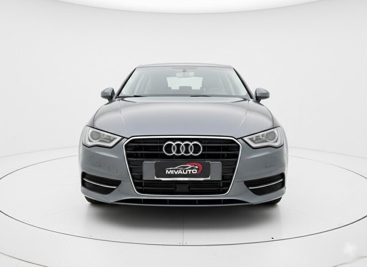 Audi A3 Sportback 1.6 TDI 110cv ADMIRED S-TRONIC E6