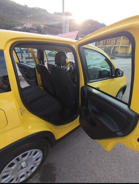 Fiat Panda 1.0 FireFly S&S Hybrid Pandina