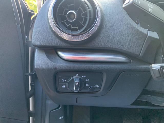 AUDI A3 SPB 30 g-tron S tronic Sport