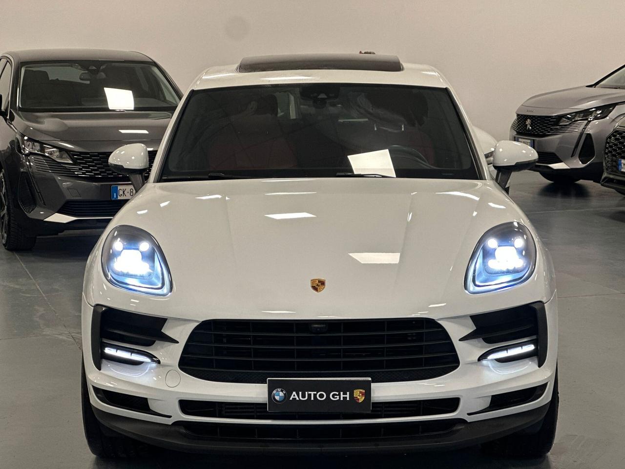 PORSCHE MACAN 2.0 T BENZINA 245CV PDK FULL OPTIONAL TETTO PANO