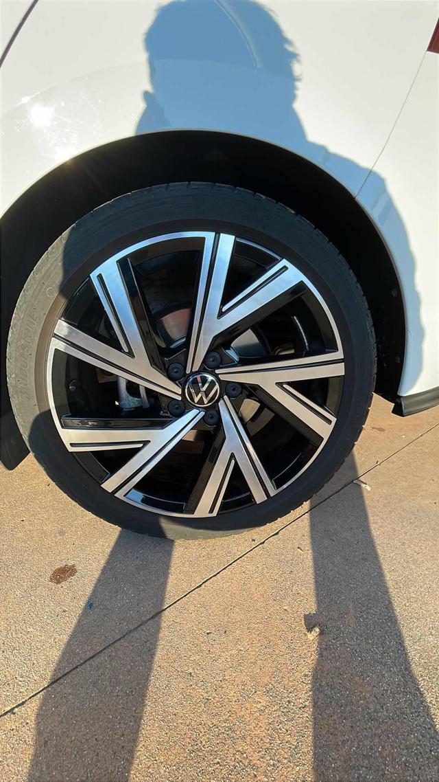 VOLKSWAGEN Golf 1.5 eTSI 150 CV EVO ACT DSG R-Line