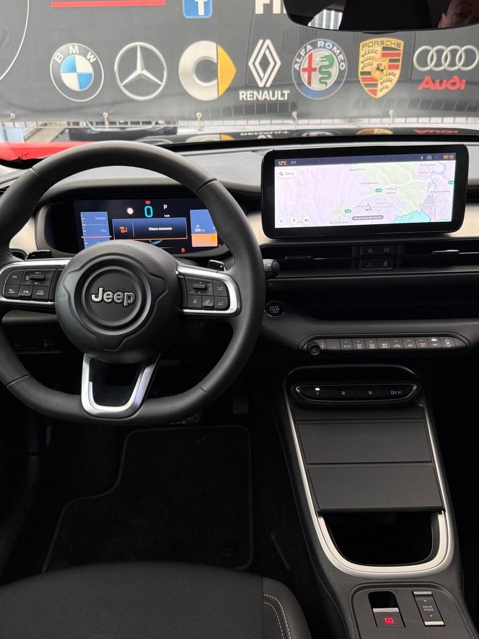 Jeep Avenger 1.2 Turbo 100 CV MHEV Summit