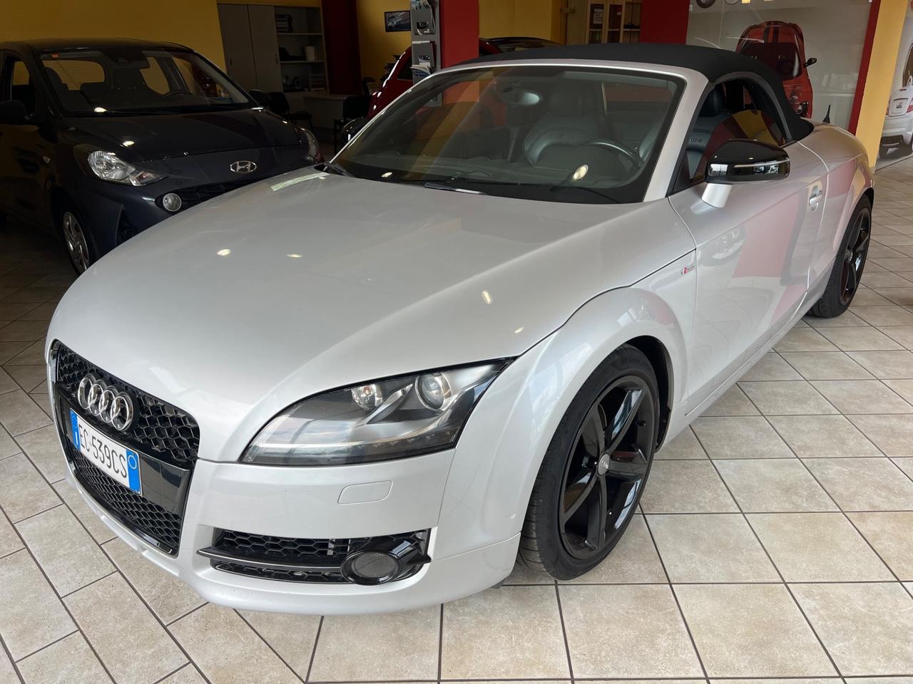 Audi TT Roadster 1.8 TFSI S tronic Advanced plus