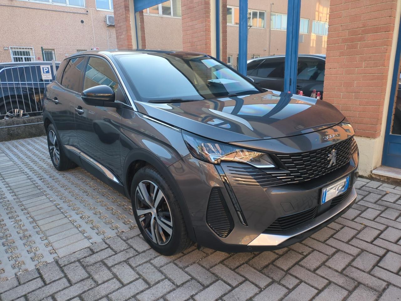 Peugeot 3008 130 S&S EAT8 Allure Pack Full