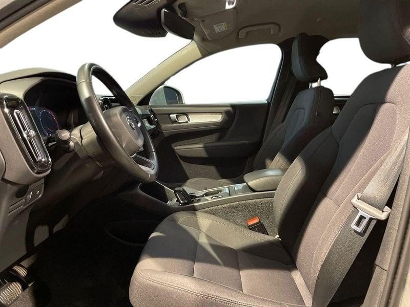 Volvo XC40 1.5 t3 Momentum Pro 163cv auto my21
