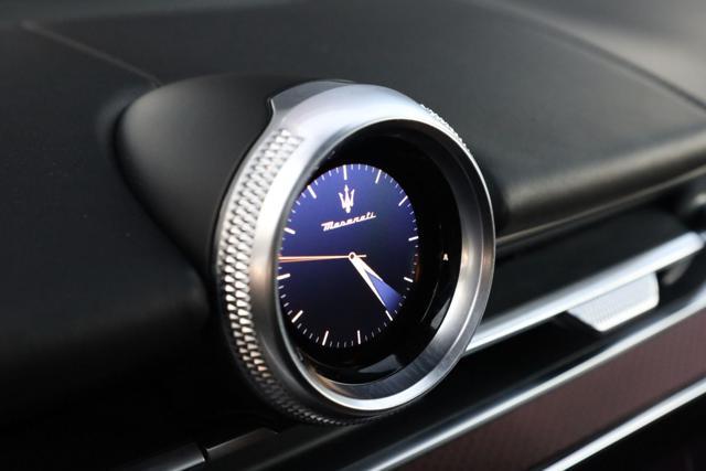 MASERATI Grecale MHEV 330 CV AWD Modena
