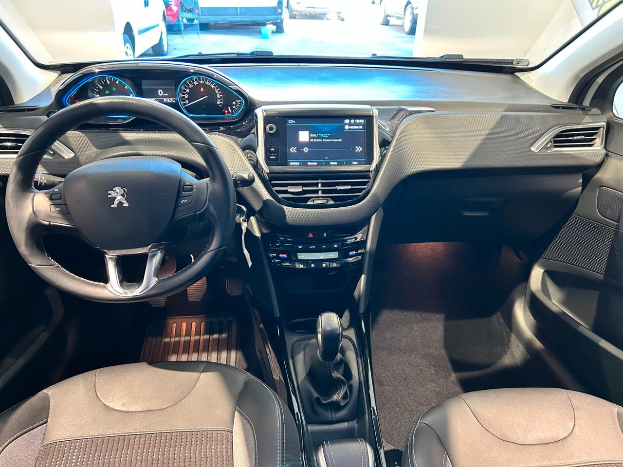 Peugeot 2008 PureTech 82 S&S Allure